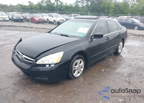 2007 Honda Accord 2.4 Ex from USA, damaged, VIN 1HGCM56817A190375